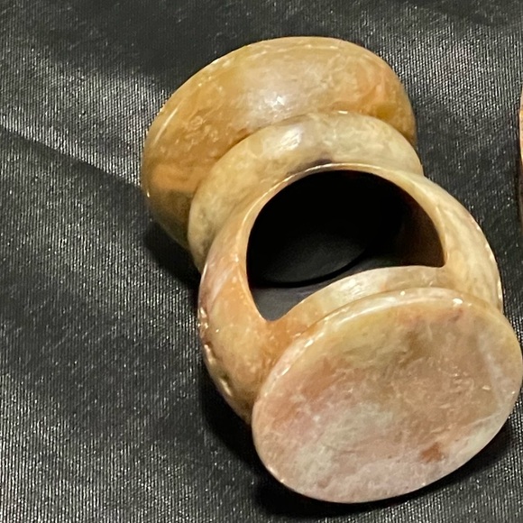 Vintage Natural Soapstone Oil Diffuser - Picture 6 of 13